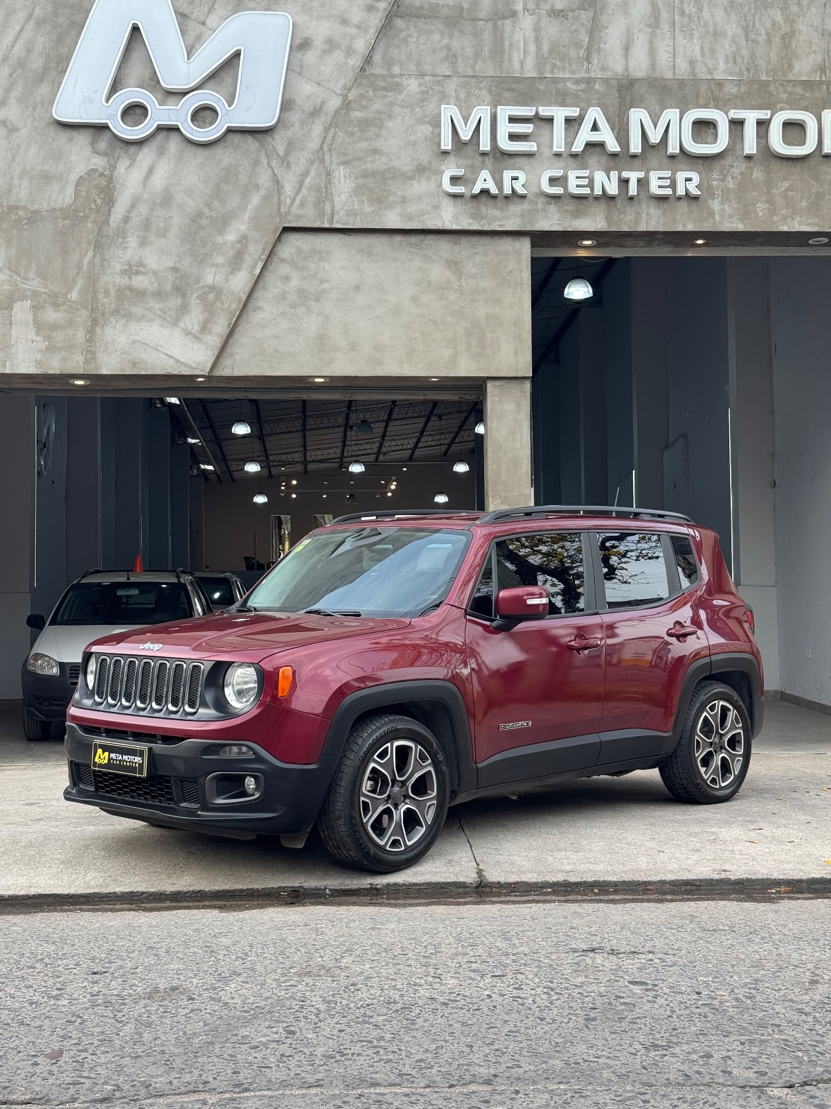 Jeep Renegade Longitude 1.8 — foto 1